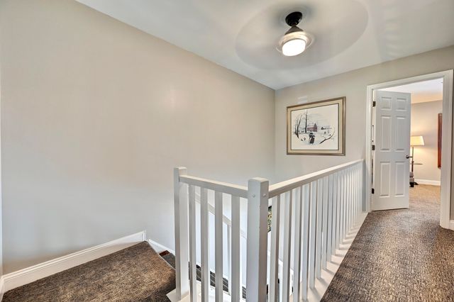 527 Fincastle Lane, Fort Wright, KY 41011