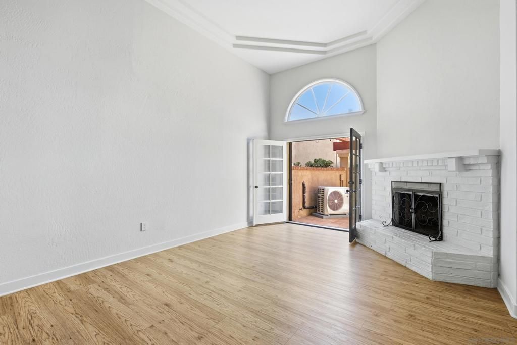 2565 Navarra Dr B, Carlsbad, CA 92009 — photo 4