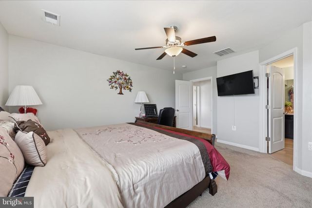 58 SARGENT LN, Martinsburg, WV 25401