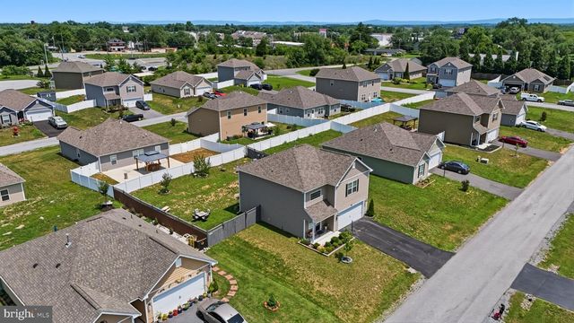 58 SARGENT LN, Martinsburg, WV 25401