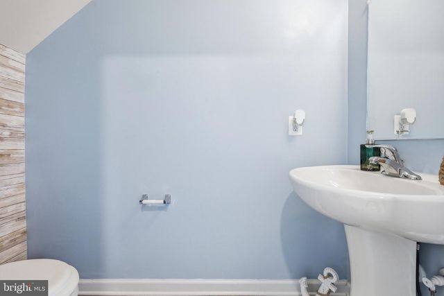 58 SARGENT LN, Martinsburg, WV 25401