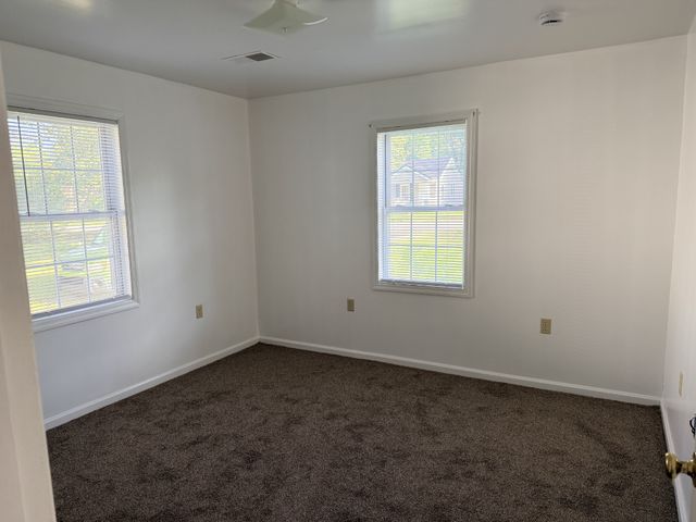 212 W Adams Ave, Lebanon, TN 37087