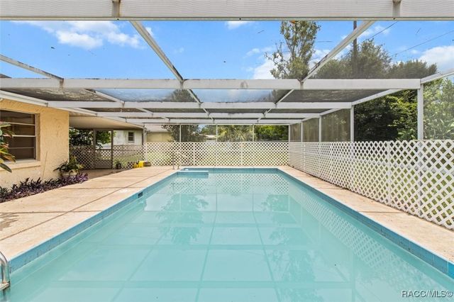 515 S Jefferson Street, Beverly Hills, FL 34465