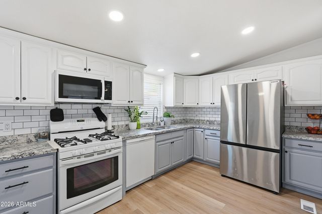 11275 N 99TH Avenue 176, Peoria, AZ 85345
