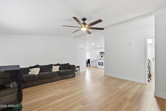 11275 N 99TH Avenue 176, Peoria, AZ 85345