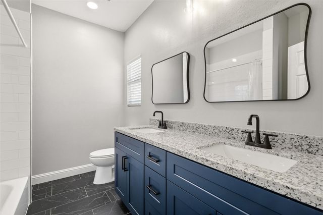 18473 Novarra Drive, Conroe, TX 77306