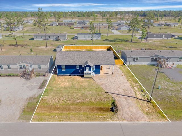 18473 Novarra Drive, Conroe, TX 77306