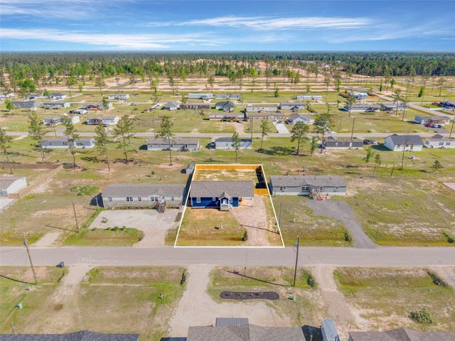 18473 Novarra Drive, Conroe, TX 77306