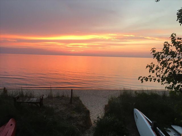 604 Pine Lane, Sawyer, MI 49125