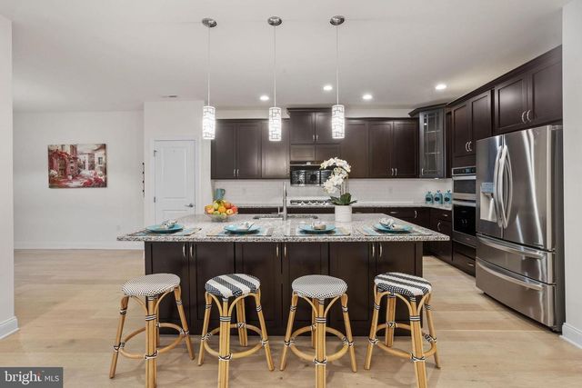 19 MAGPIE LN, Princeton, NJ 08540