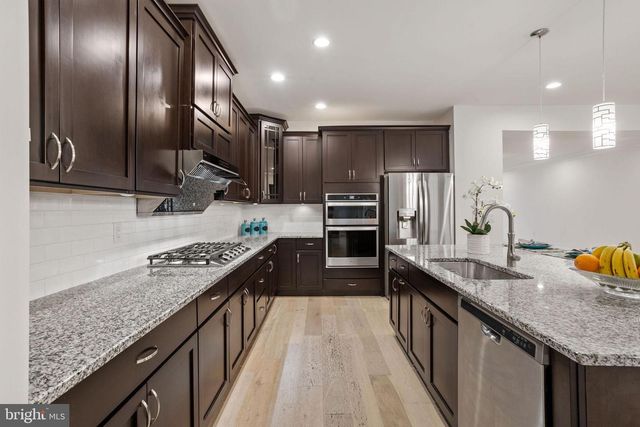 19 MAGPIE LN, Princeton, NJ 08540