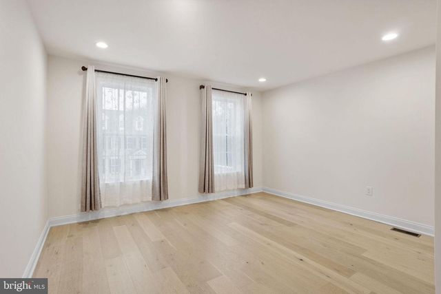 19 MAGPIE LN, Princeton, NJ 08540