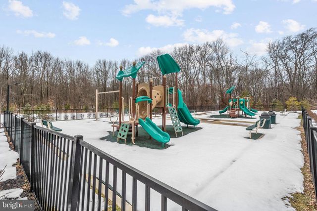 19 MAGPIE LN, Princeton, NJ 08540