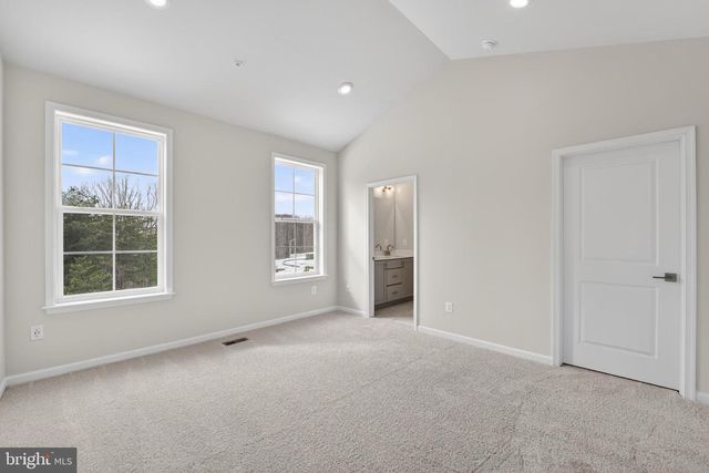 2914 LEWIS AND CLARK AVE, Upper Marlboro, MD 20774