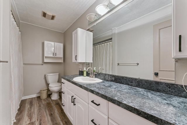 1381 Brentfield Place, Columbus, OH 43228