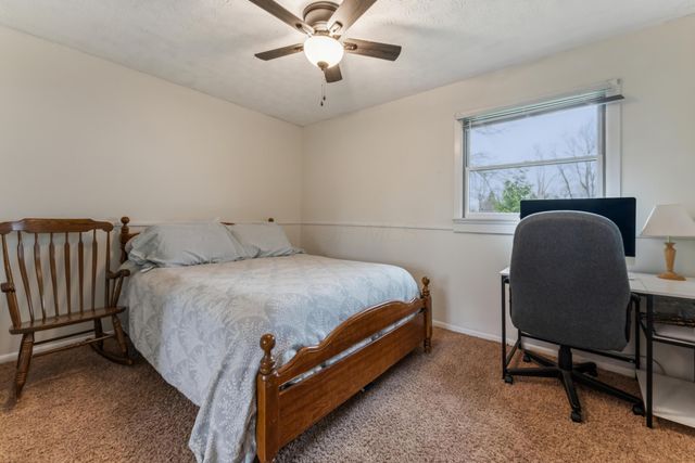 1381 Brentfield Place, Columbus, OH 43228