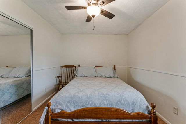 1381 Brentfield Place, Columbus, OH 43228