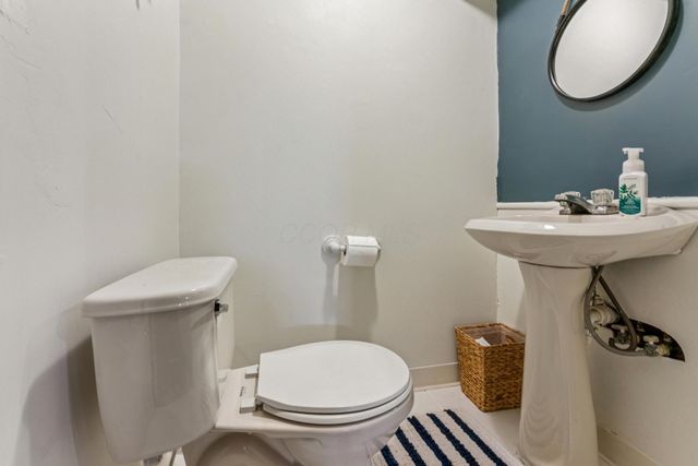 1381 Brentfield Place, Columbus, OH 43228