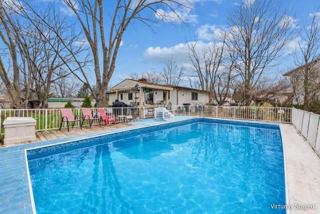 1381 Brentfield Place, Columbus, OH 43228