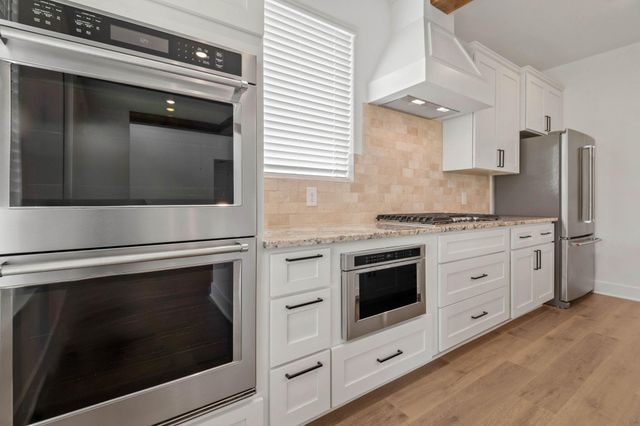 5625 Marigold Mile Drive, Magnolia, TX 77354