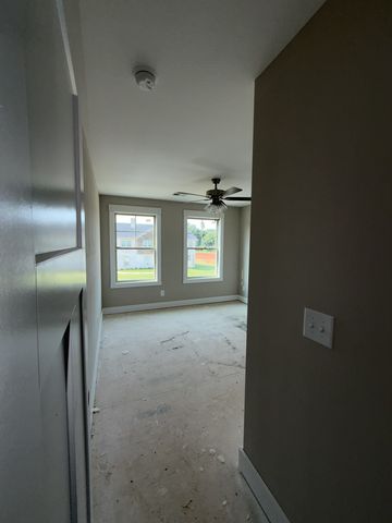 321 Cardinal Creek, Clarksville, TN 37040