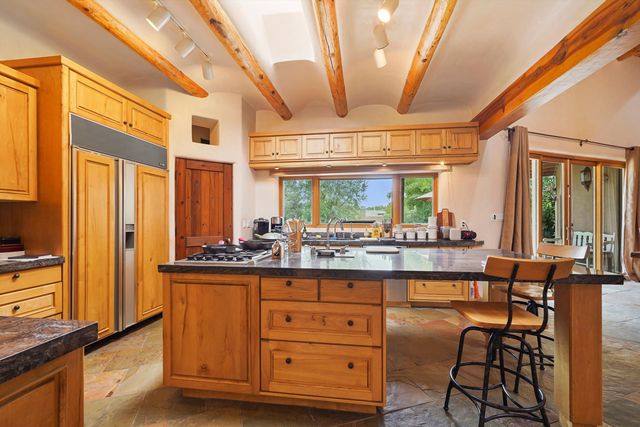 11 Koontz Road, Corrales, NM 87048