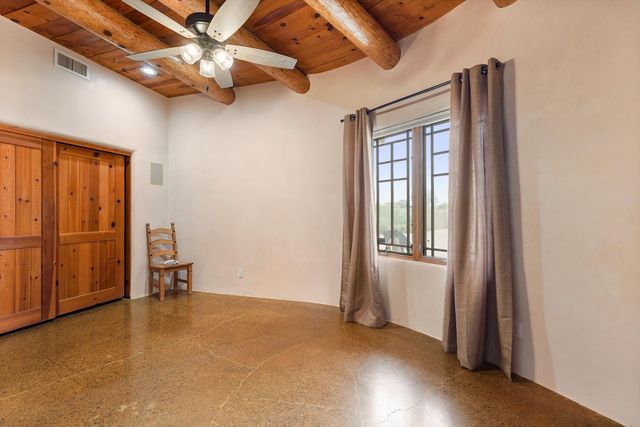 11 Koontz Road, Corrales, NM 87048