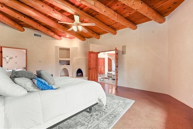 11 Koontz Road, Corrales, NM 87048