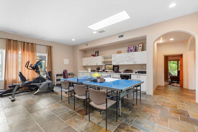 11 Koontz Road, Corrales, NM 87048