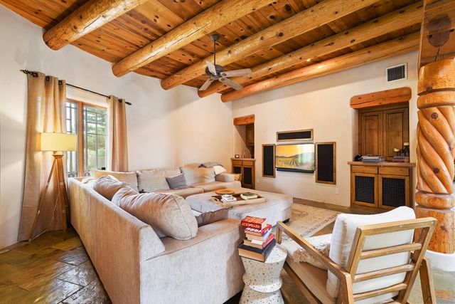 11 Koontz Road, Corrales, NM 87048