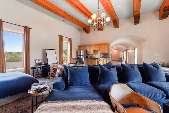 11 Koontz Road, Corrales, NM 87048