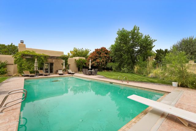 11 Koontz Road, Corrales, NM 87048