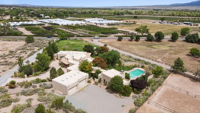 11 Koontz Road, Corrales, NM 87048