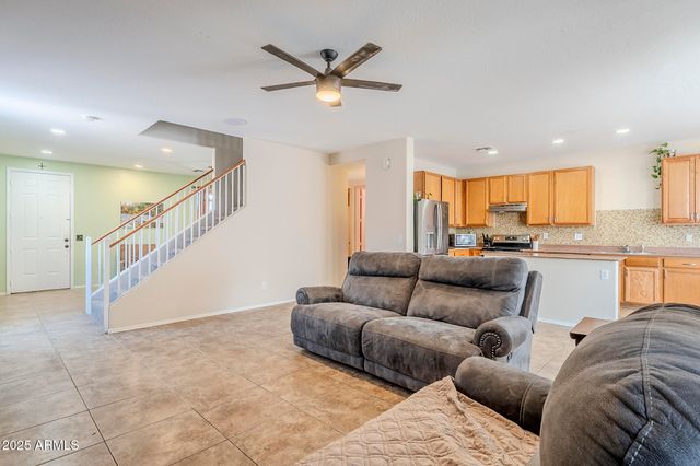 9791 W BUTLER Drive, Peoria, AZ 85345