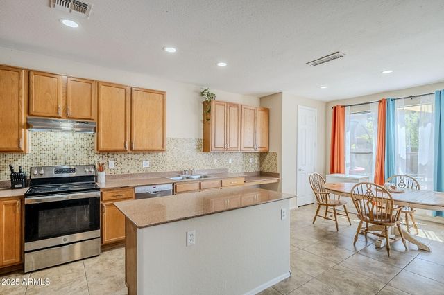 9791 W BUTLER Drive, Peoria, AZ 85345