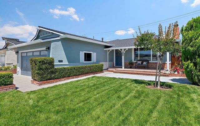 1203 Annapolis Drive, San Mateo, CA 94403