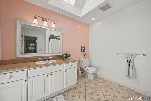 170 Judd Road, Easton, CT 06612