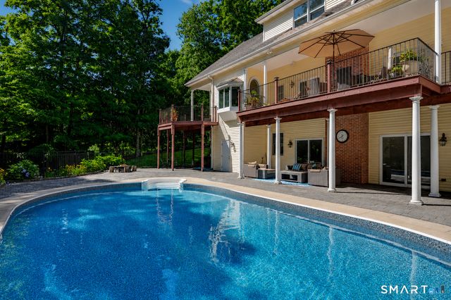 170 Judd Road, Easton, CT 06612