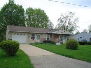 1127 Frisbie Boulevard, Springfield, MI 49037