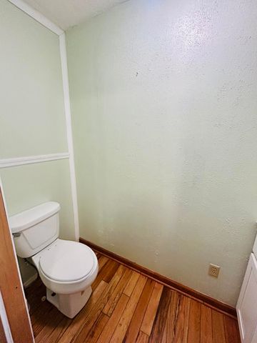 1831 Fishtrap Road, Manchester, KY 40962