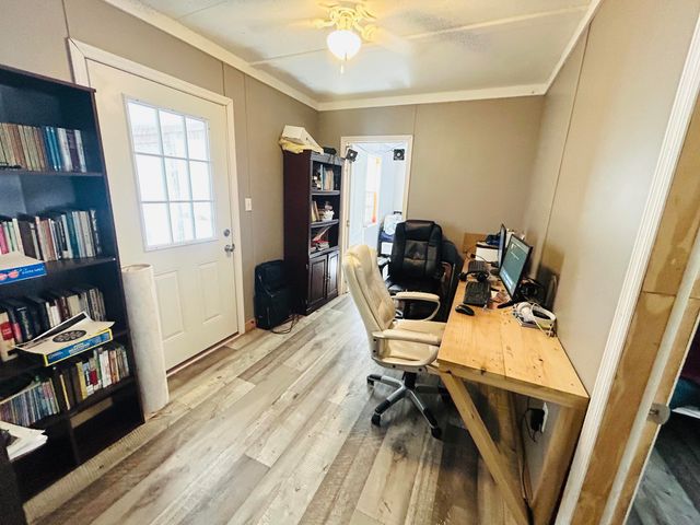 1831 Fishtrap Road, Manchester, KY 40962