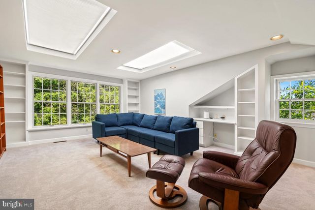 7214 POMANDER LN, Chevy Chase, MD 20815