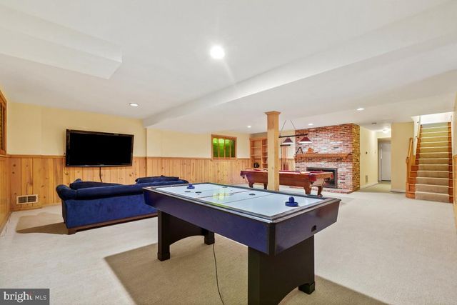 7214 POMANDER LN, Chevy Chase, MD 20815