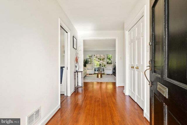 7214 POMANDER LN, Chevy Chase, MD 20815
