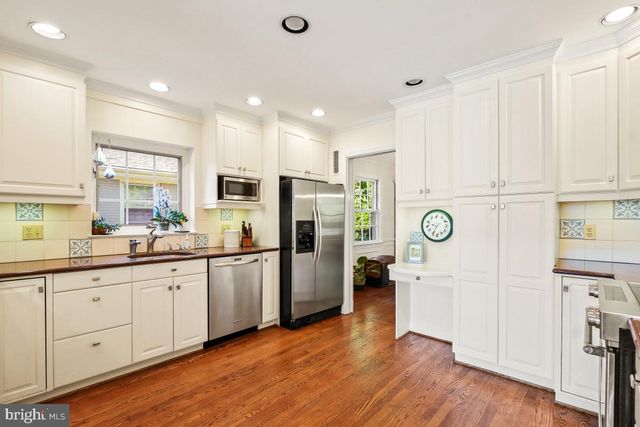 7214 POMANDER LN, Chevy Chase, MD 20815