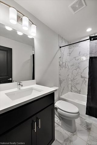 1283 Bloomingdale Drive, Troy, MI 48085