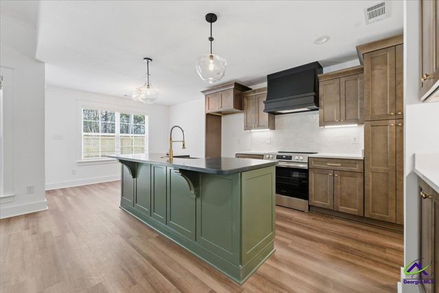 502 New Hope, Perry, GA 31069