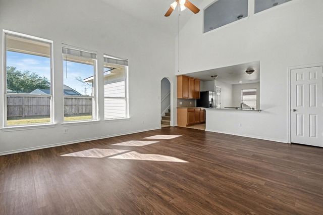 8003 Berkely Court, Baytown, TX 77521