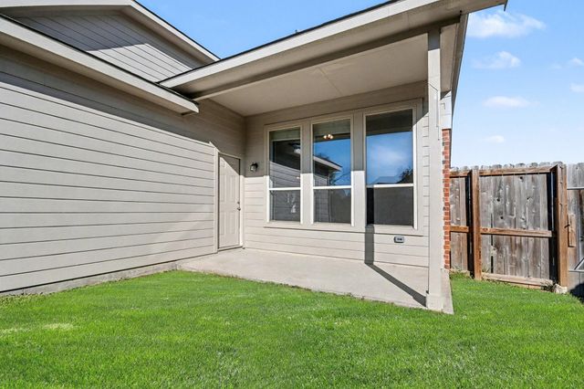 8003 Berkely Court, Baytown, TX 77521