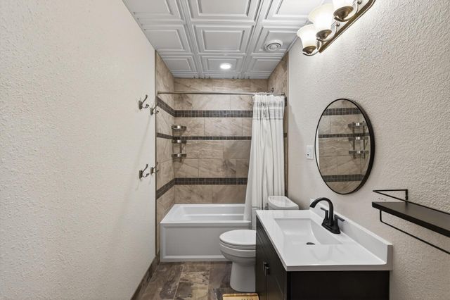 13593 Embry Way, Apple Valley, MN 55124